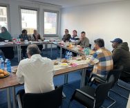 Empfang von Teilnehmer*innen der „Nostra Aetate“-Veranstaltung im Rumi Kulturzentrum