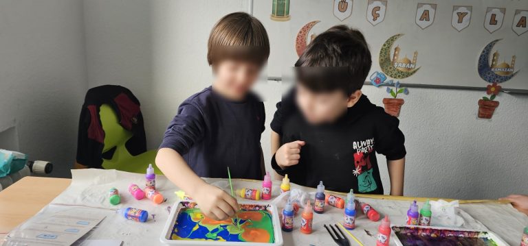Einführung in die traditionelle türkische Ebru-Kunst